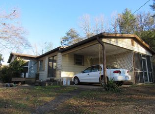 315 Mac Branch Rd, Franklin, NC 28734