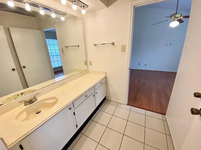 2121 El Paseo St #1604 — Photo 16