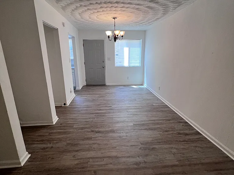 6420 Faraday Ct — Photo 4