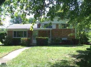 46498 Sugarbush Rd, Chesterfield, MI 48047