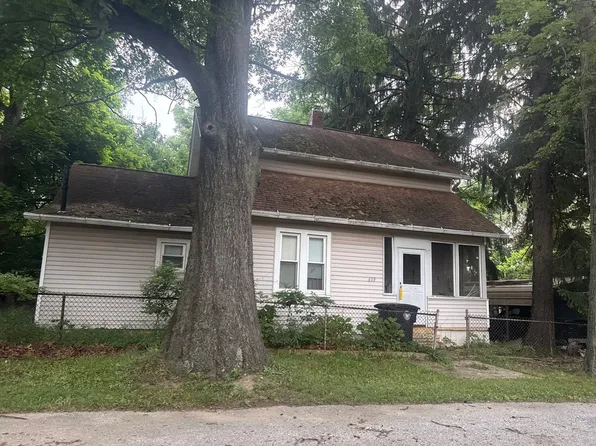 659 Robbin St, Akron, OH 44314