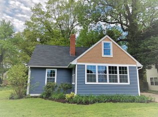 1555 Overlook Dr, Saint Leonard, MD 20685