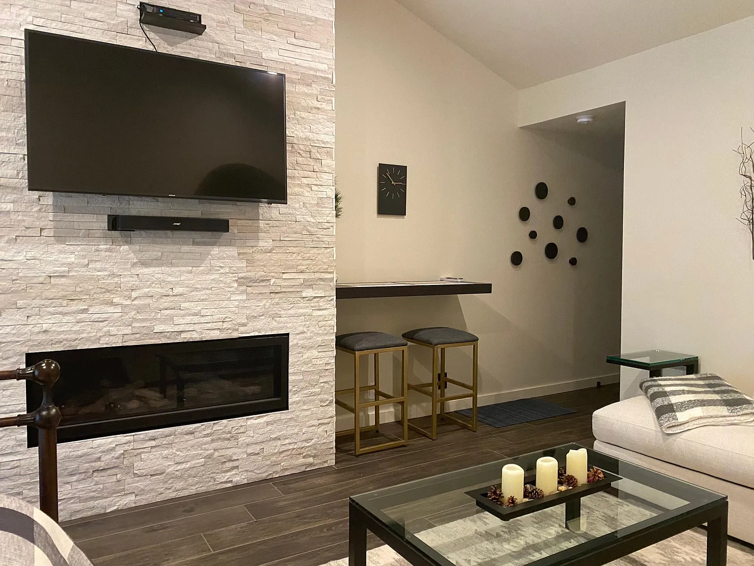 Studio, 354 sqft, $2,000 — Photo 2