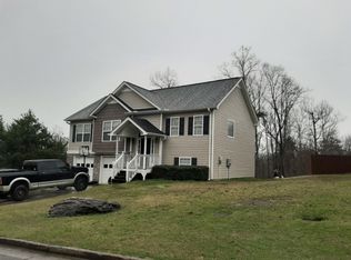602 Blue Jay Dr, Rockmart, GA