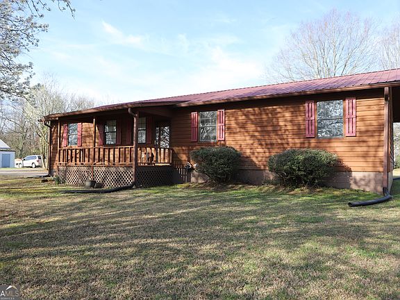 3rd image of 16 Laredo Dr