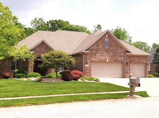 1649 Blue Phlox Dr, Avon, IN