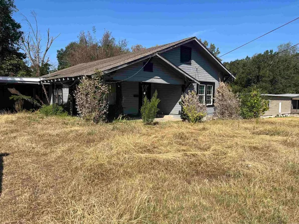 501 Pine St, Fordyce, AR 71742