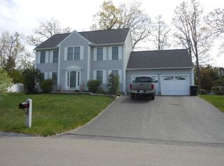 5 Lavoie Ln, Nashua, NH 03063