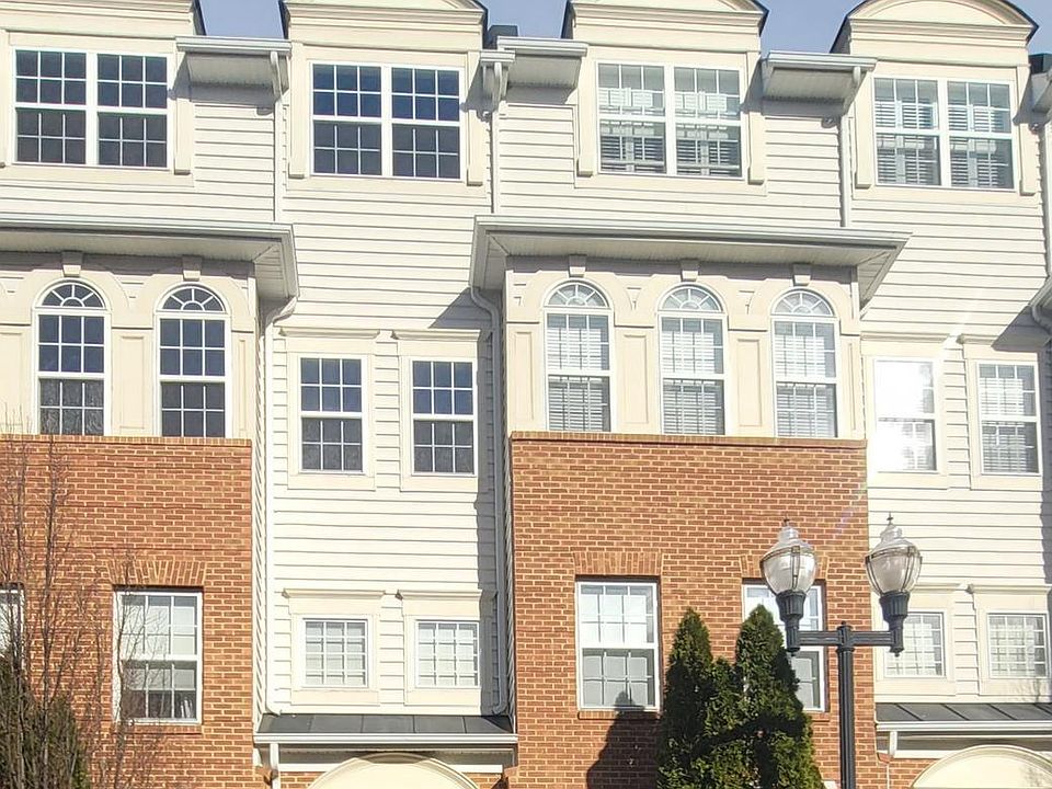 1st image of 14568 Marlow St #106