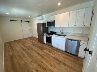 1418 Bath St #H, Santa Barbara, CA 93101