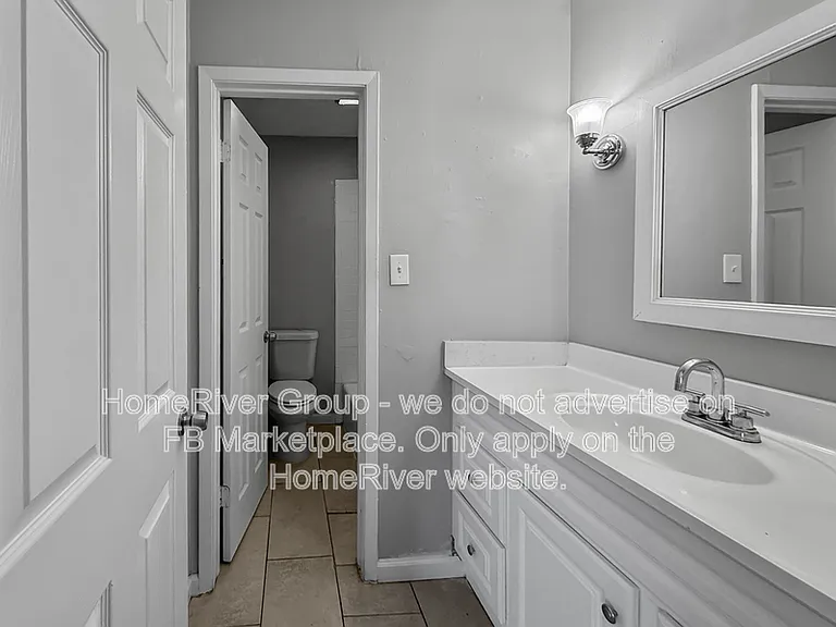 1911 Hearthstone Dr #1 — Photo 12