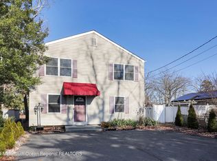 2114 Halsey Rd, Toms River, NJ 08753