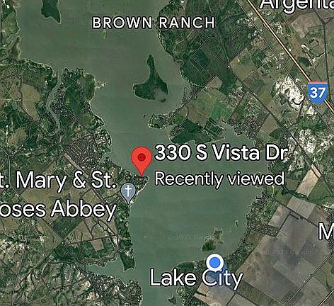 3rd image of 330 S Vista Dr