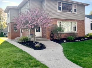 2823 N 90th St, Milwaukee, WI 53222