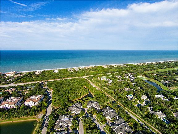 3rd image of 900 River Club Dr #A1a