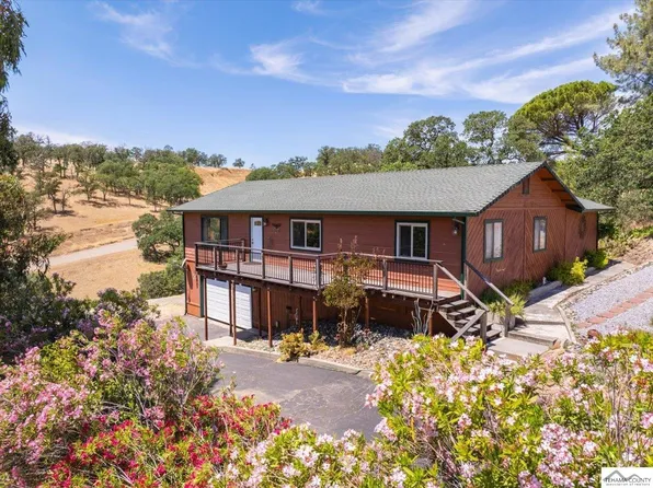 14525 Carriage Ln, Red Bluff, CA 96080