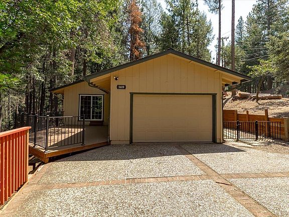 3rd image of 5689 Sierra Springs Dr