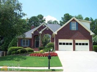 1395 Home Place Dr, Lawrenceville, GA 30043