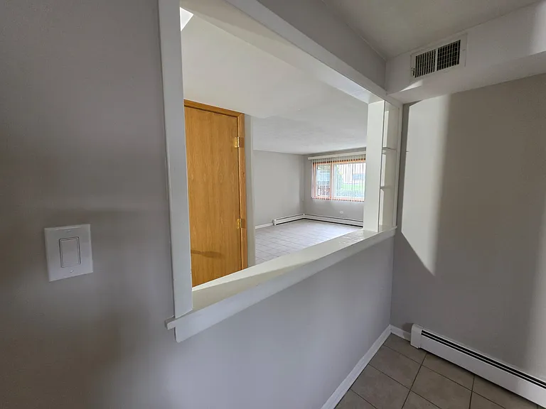 4751 Kolze Ave — Photo 7