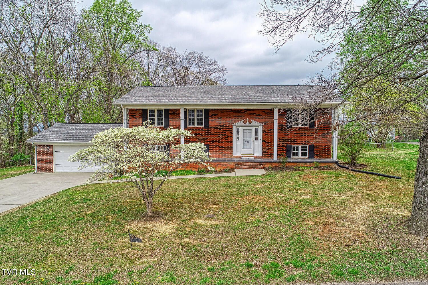 724 Greenbriar Rd, Talbott, TN 37877 Zillow