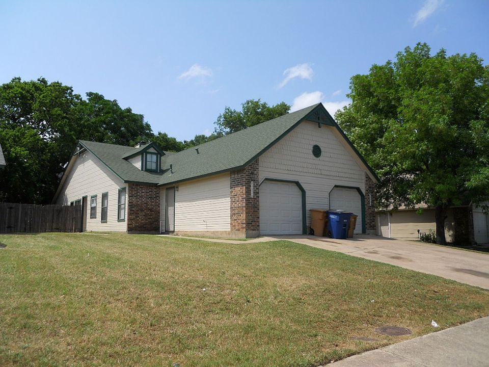 1st image of 9402 Kempler Dr #B