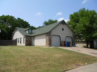 9402 Kempler Dr #B, Austin, TX 78748