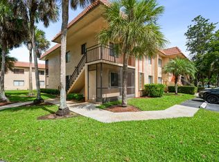 158 Lakeview Dr APT 101, Weston, FL 33326