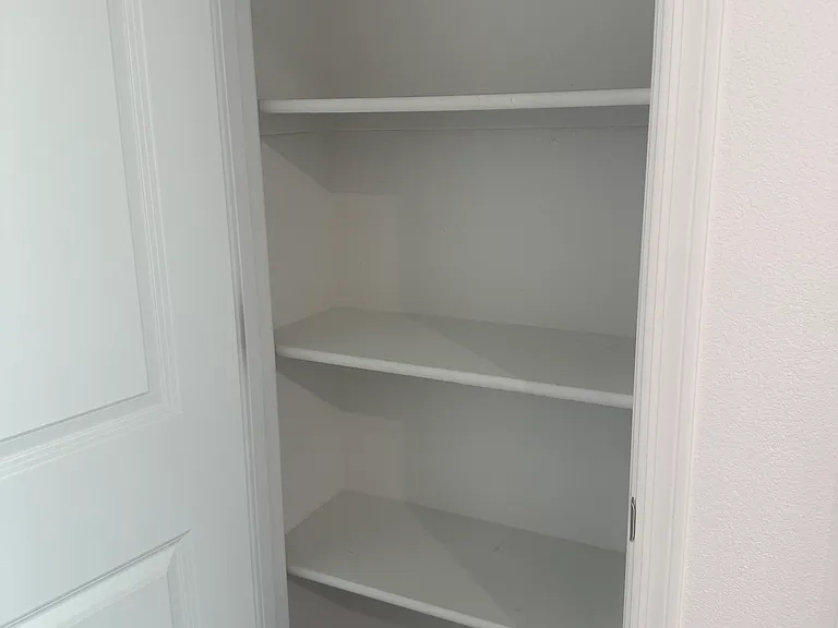 2340 Tapatio Dr — Photo 29