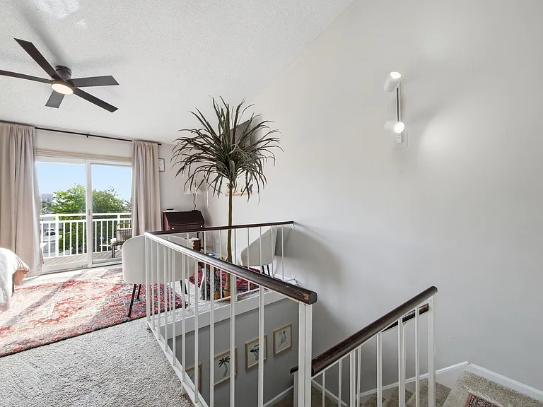 1720 Baltic Ave — Photo 15