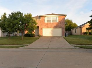 1011 Chelsea Ln, Forney, TX 75126