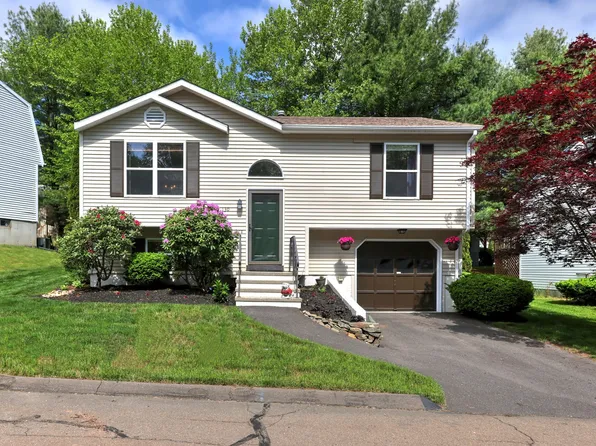 130 Branca Court #130, Milford, CT 06461