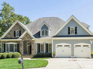 7306 Meadow Cove Ln, Raleigh, NC 27612