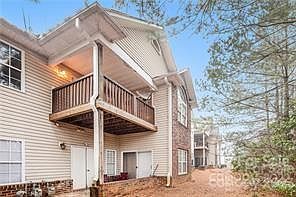 2nd image of 2558 Carya Pond Ln