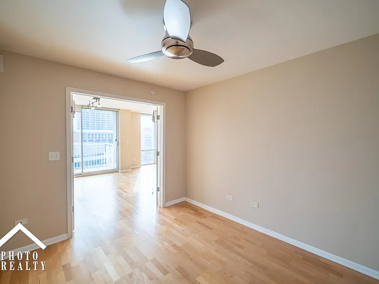1640 Maple Ave #1208 — Photo 8