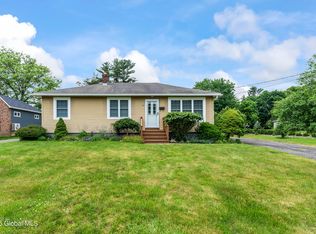 24 North St, Delmar, NY 12054
