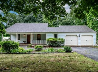 1384 N Benson Rd, Fairfield, CT 06824