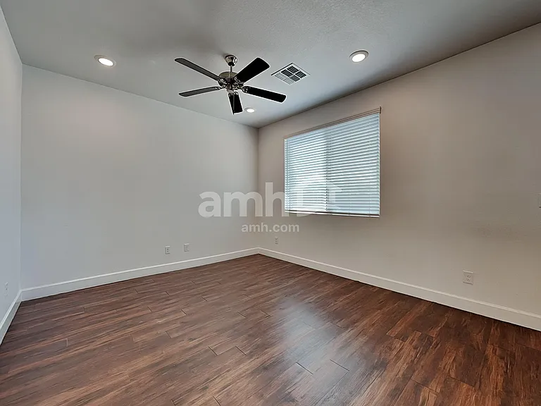 4239 W Saint Charles Ave — Photo 6