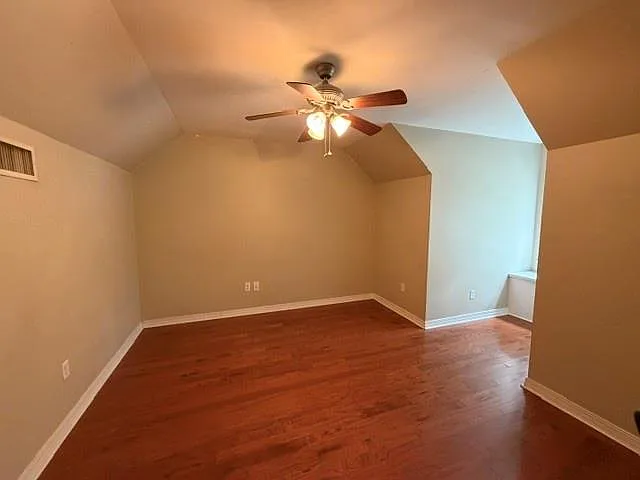 3149 Wellborne Dr W — Photo 13