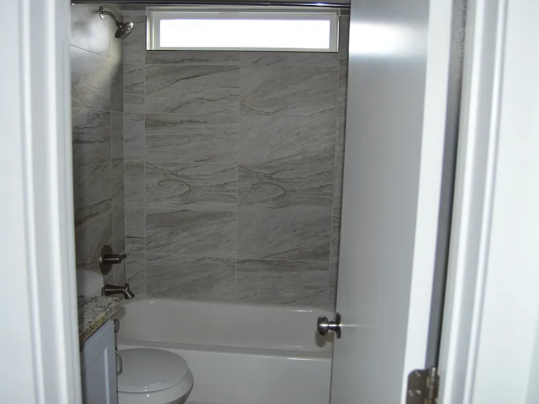 9404 Menchaca Rd — Photo 11