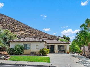 23317 Badger Creek Ln, Canyon Lake, CA 92587