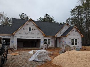100 Longwood Dr, Fayetteville, GA 30215