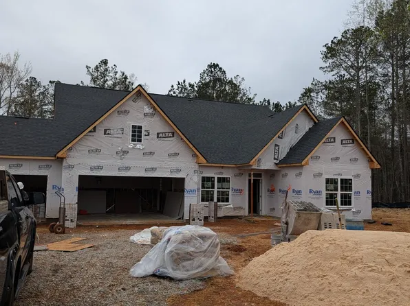 100 Longwood Dr, Fayetteville, GA 30215
