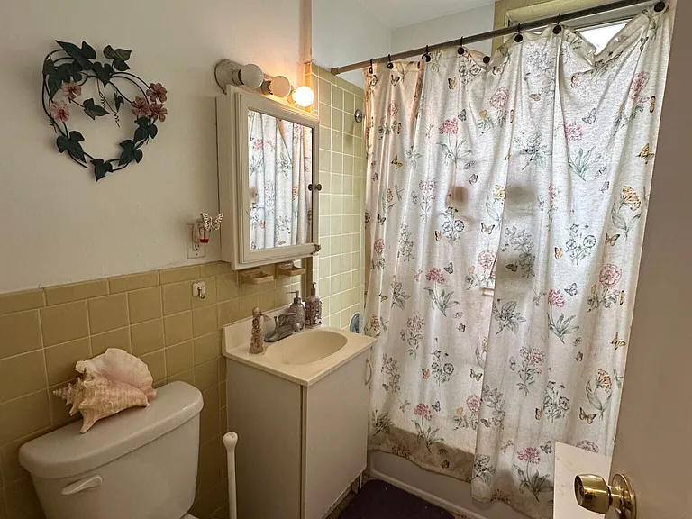 22 Colborne Rd #8 — Photo 4