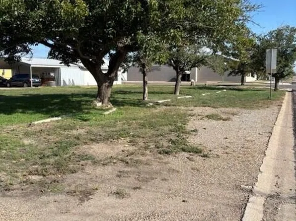 S 1st St, Muleshoe, TX 79347