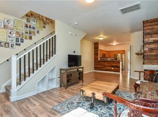 8966 Gerren Ct, Charlotte, NC 28217