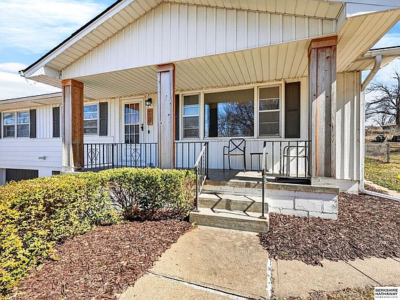 5th image of 4509 Ridgeway Rd