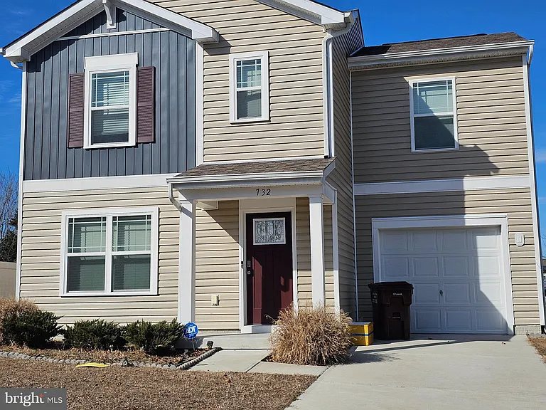 732 Wye Oak Dr — Photo 1