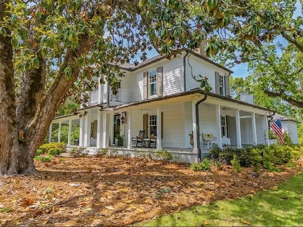 74 County Road 160, Oxford, MS 38655