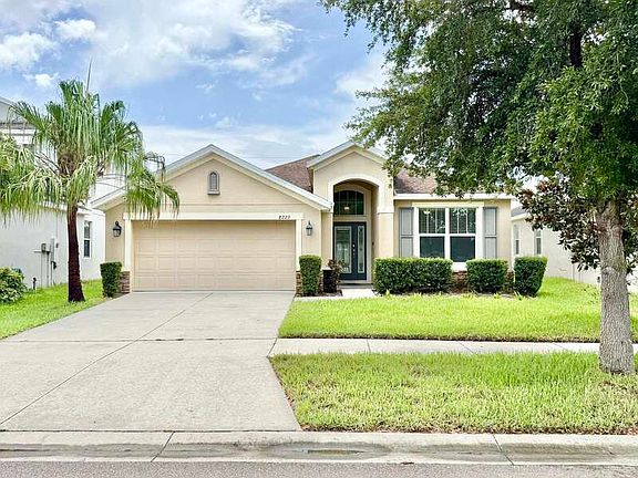 2nd image of 8222 Willow Beach Dr