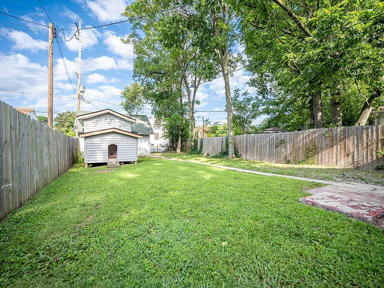 3438 Carrollton Ave — Photo 20